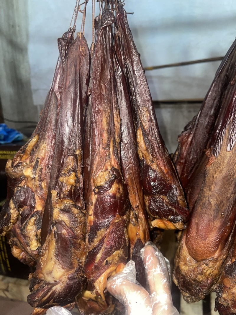 特干腊舍子（腊肉腊肠源头工厂量大从优）