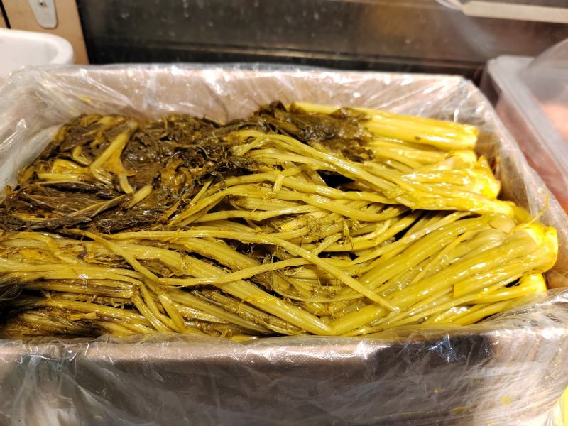 沸水无盐烫制雪里红