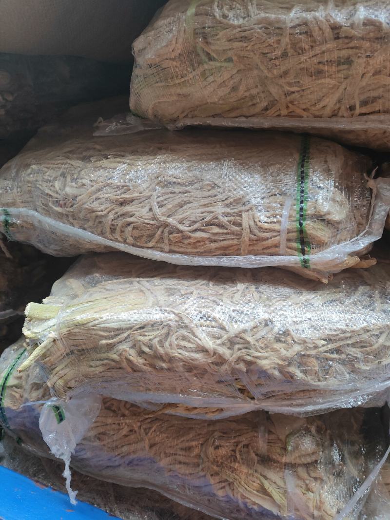 精品萝卜干，产地直销，质量保证，价格美丽，欢迎选购