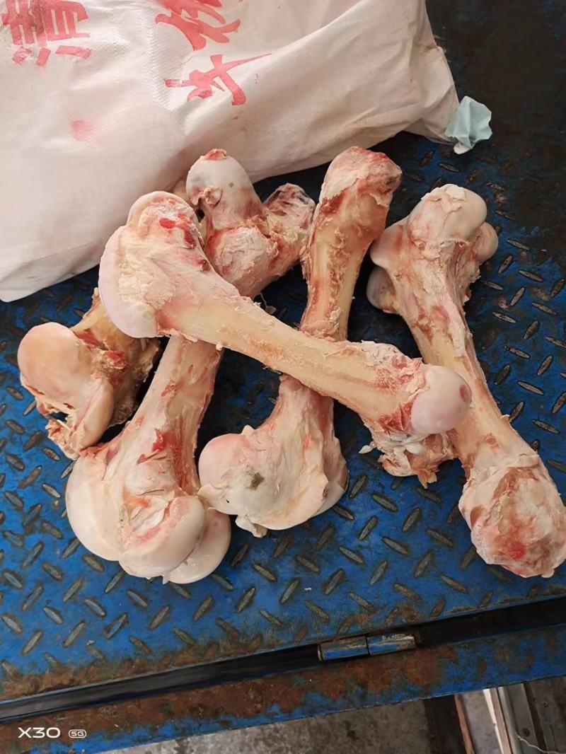 熬汤牛棒骨，全国冷链物流发货，货源稳定充足，厂家直销！！