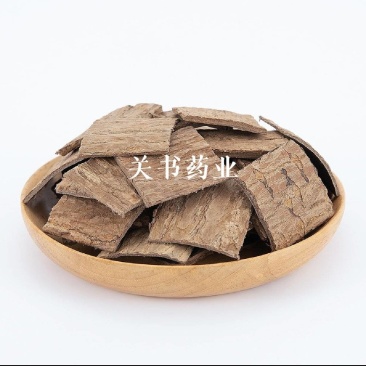 杜仲去皮大方块杜仲树板皮一手货源关书药业