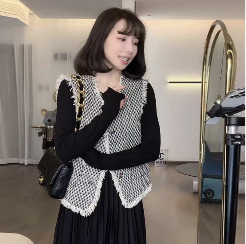 品牌女装杂款只有900多件，休闲款，均码！