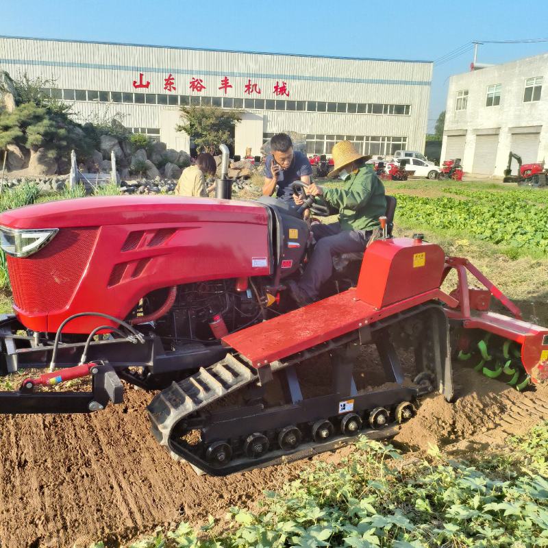 1204履带拖拉机大马力耕地机犁地机水田两用履带式