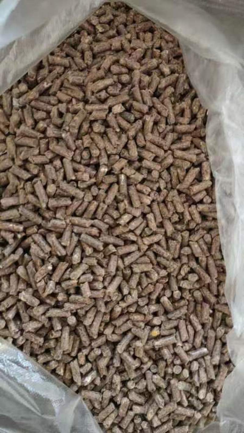 精品颗粒料，蛋白高，适口性好，！适用于牛羊，鸡鸭鹅等禽畜