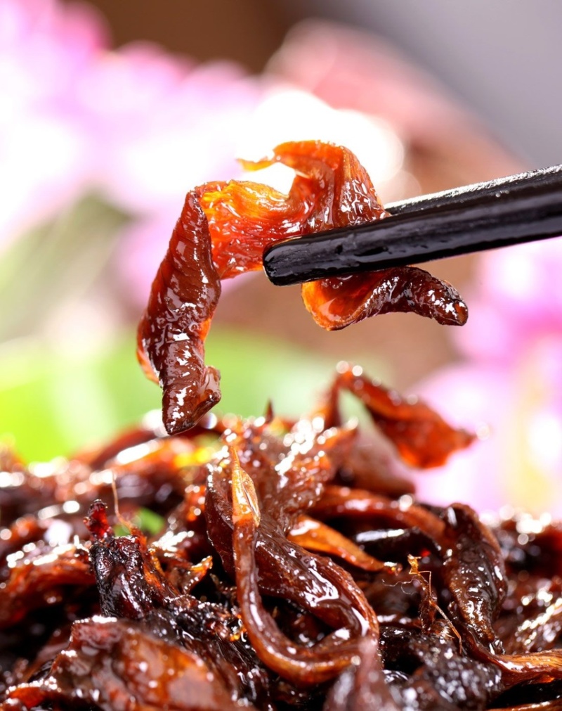 云南特产鸡枞菌油鸡枞产地货源亲自炸大量加工量大从优