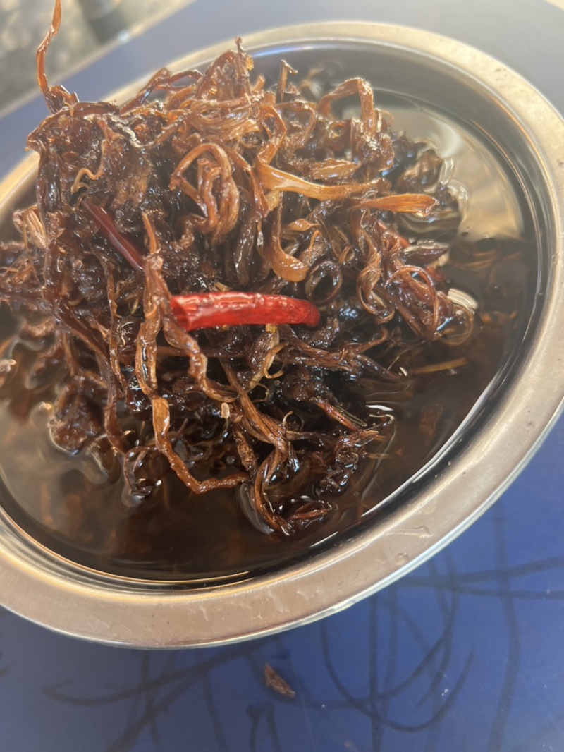 云南特产鸡枞菌油鸡枞产地货源亲自炸大量加工量大从优