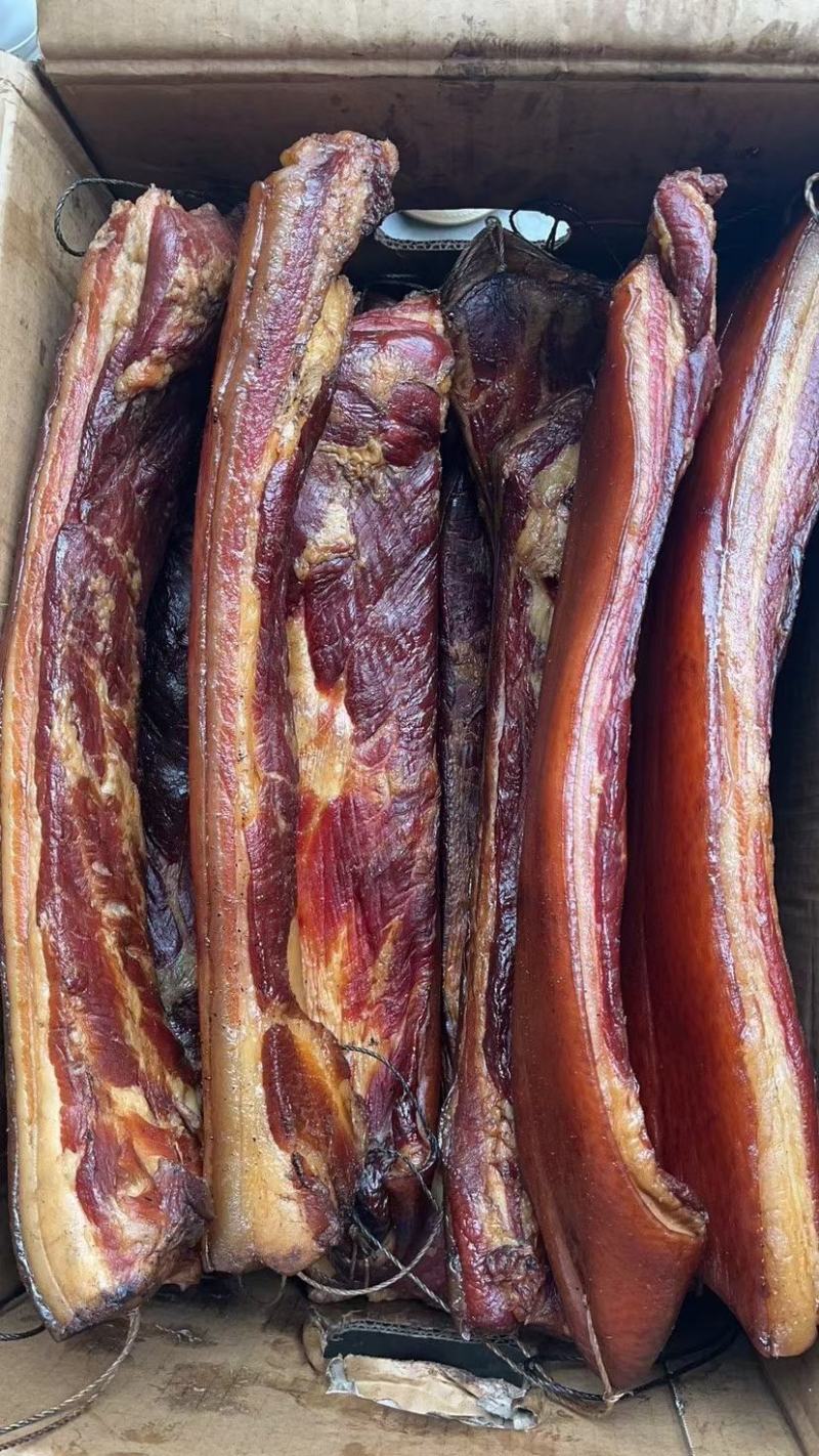 便宜五花腊肉，三角腊排，精品寸排，常年现货