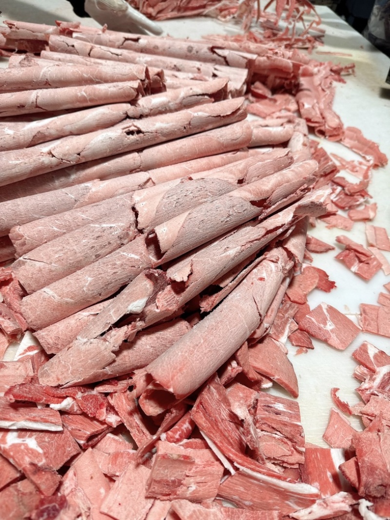 山东牛肉切，鲜切牛肉片，源头供货，厂家直销，诚信经营。