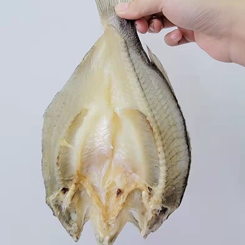 开边鲈鱼干展会地摊电商开边鲈鱼干鱼头鲈鱼卢肉加洲鲈鱼干