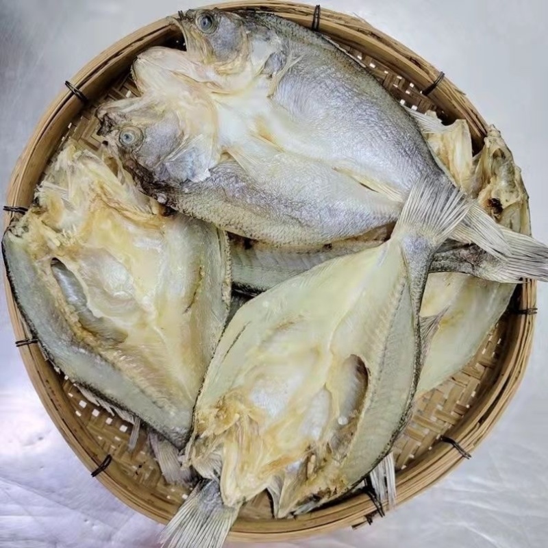 开边鲈鱼干展会地摊电商开边鲈鱼干鱼头鲈鱼卢肉加洲鲈鱼干