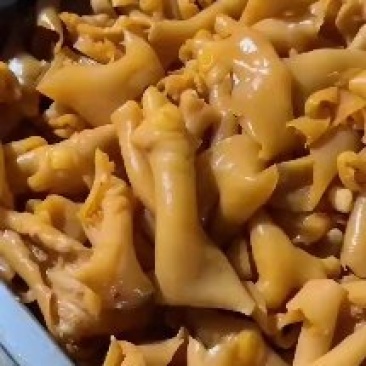 牛蹄皮，酱香，凉拌、抄莱，质量，嘎嘎好！散装50斤一件发