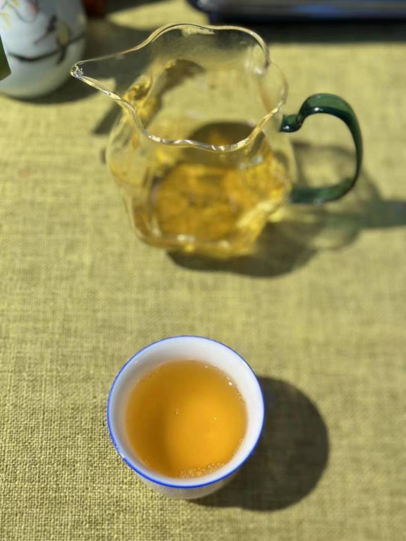 普洱熟茶云南普洱古树茶勐海生茶班章早春熟茶357克孔雀茶