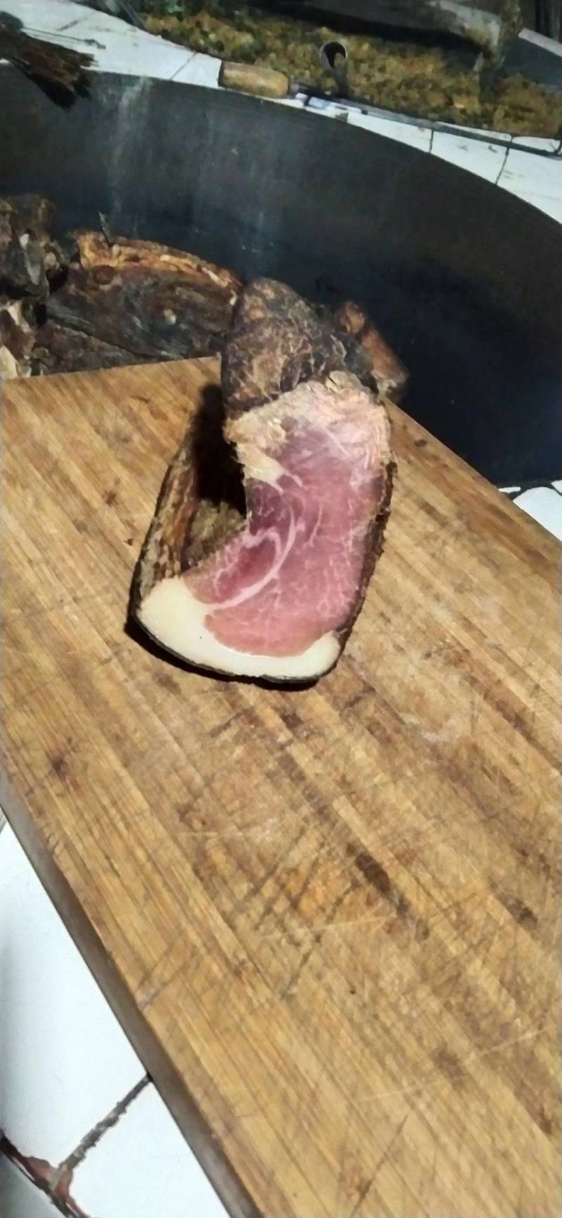 腊肉四川优质腊肉天然冷藏库存充足欢迎老板前来选购