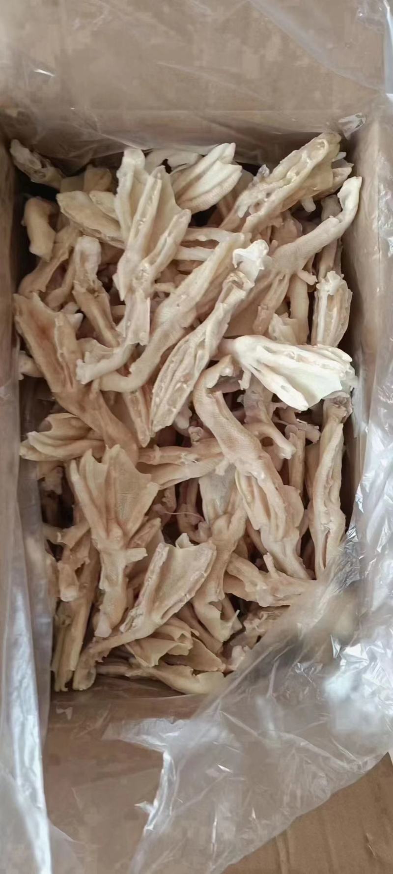 山东脱骨鸭掌大号鸭掌冷链运输新鲜直达厂家直发量大从优