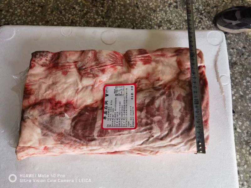 精品牛肉源头工厂原切单层后胸大量库存欢迎来电咨询