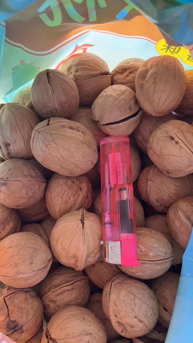 新疆手剥炒核桃，一袋5斤，草本味➕奶油味，一件20斤