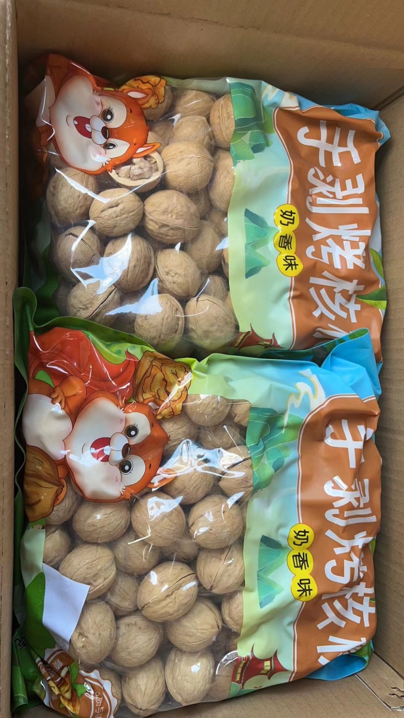 新疆手剥炒核桃，一袋5斤，草本味➕奶油味，一件20斤
