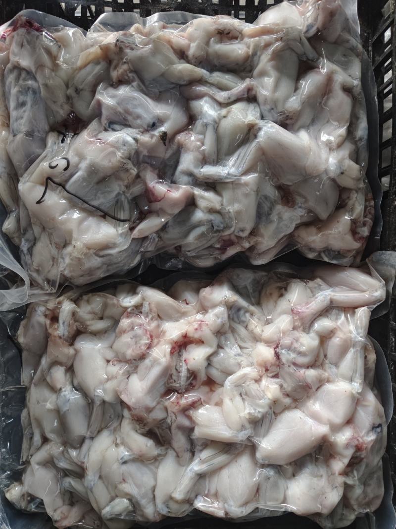 单冻牛蛙，真空牛蛙，去头去皮，火锅，美蛙鱼头