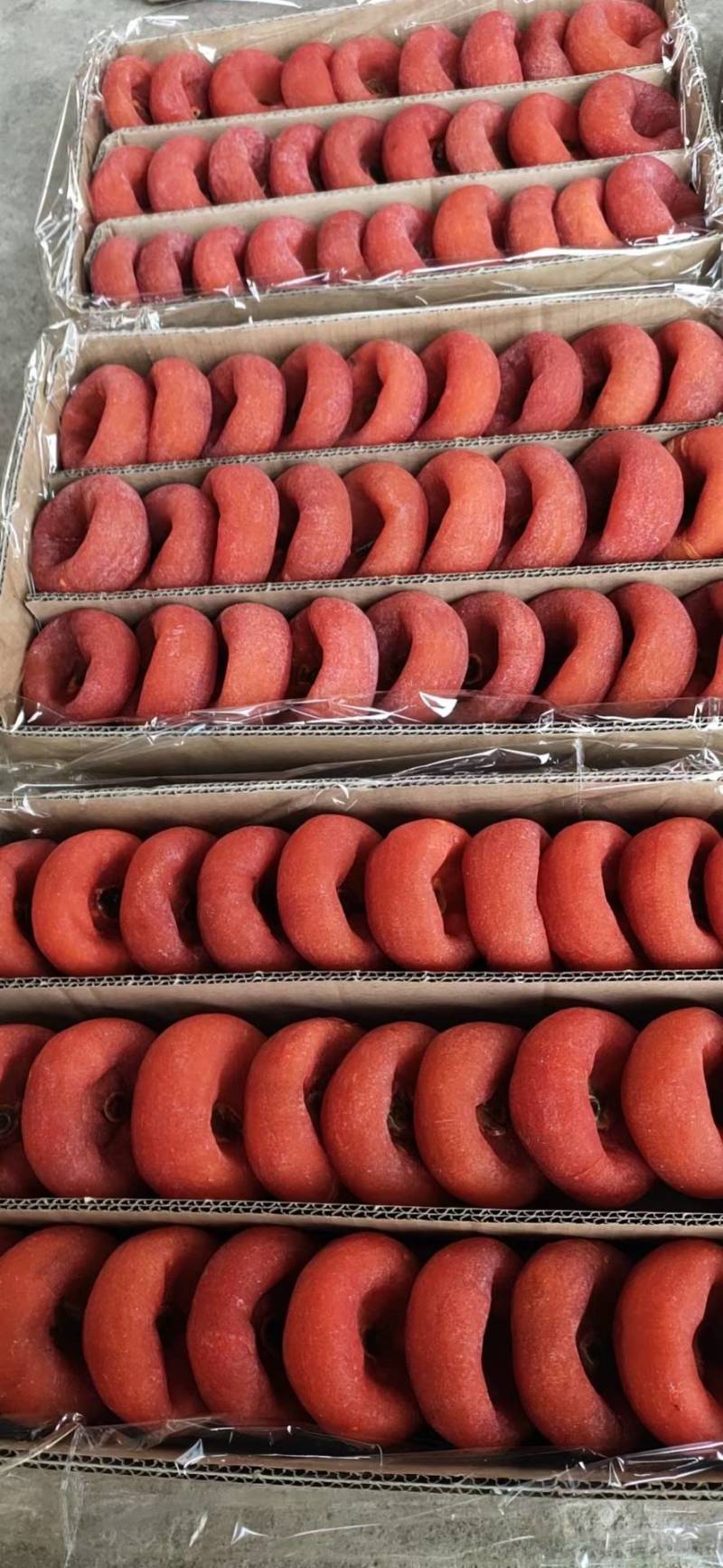 广西桂林恭城平乐柿饼源头加工厂圆饼吊饼优质商超批发电柿饼