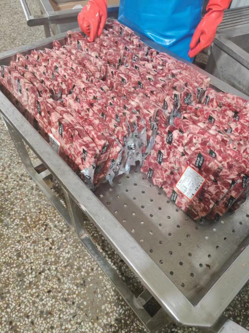 源头工厂和牛牛肉粒各种品类肥牛卷原切牛仔骨质量稳定