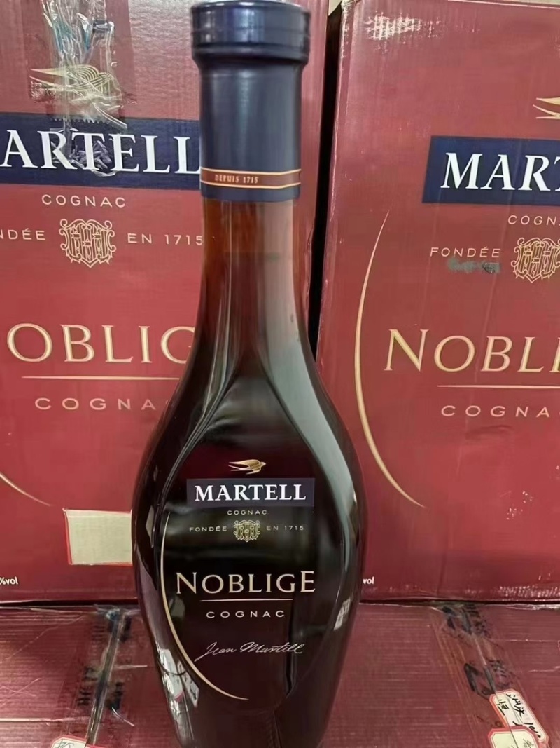 酒吧处理大量名仕轩尼诗出售