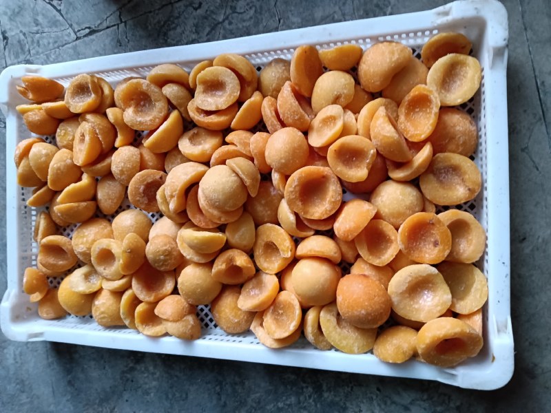 冷冻黄桃半，市场货