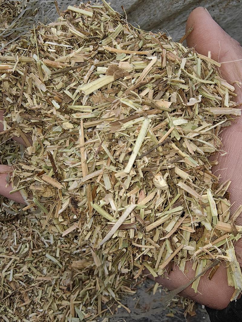 （推荐）一手货源揉丝除膜小草都是两到三公分的小草段