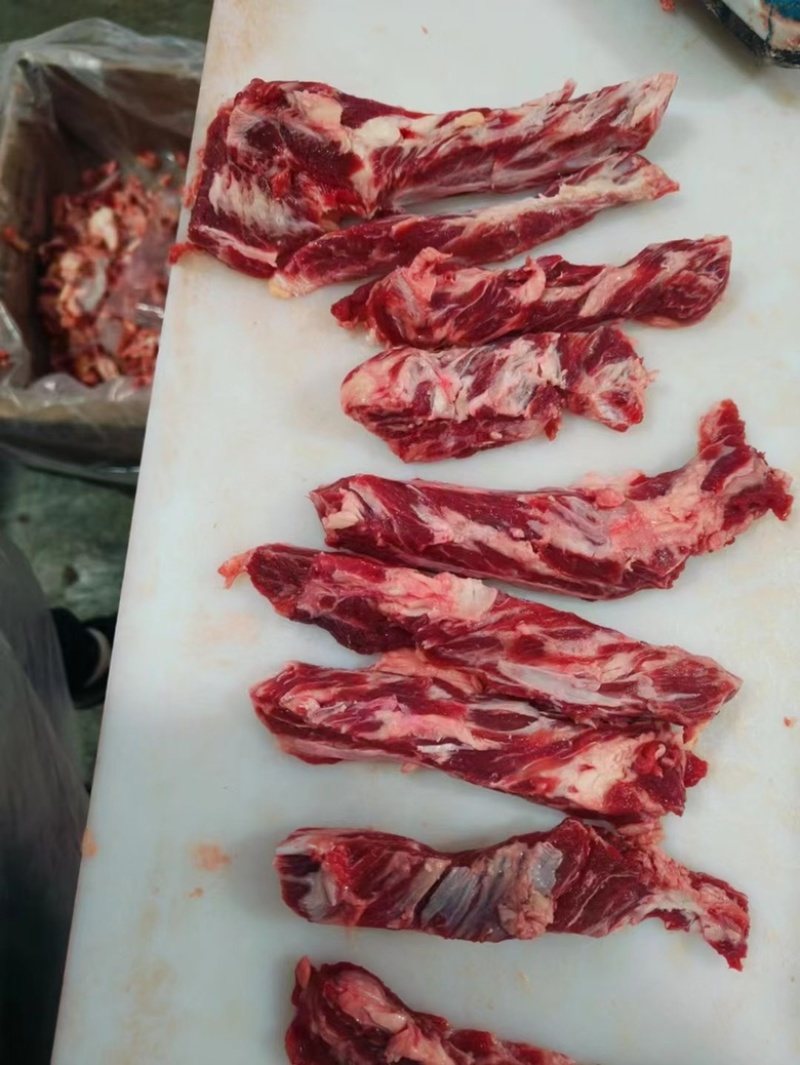 纯干腹肉条，每日新鲜出货，价格优惠，欢迎来电