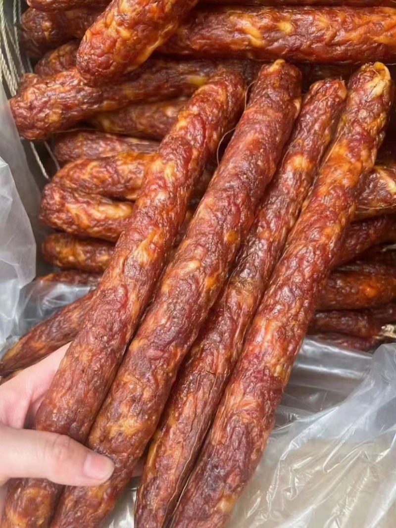 烟熏纯肉香肠，麻辣香肠，正正川味香肠