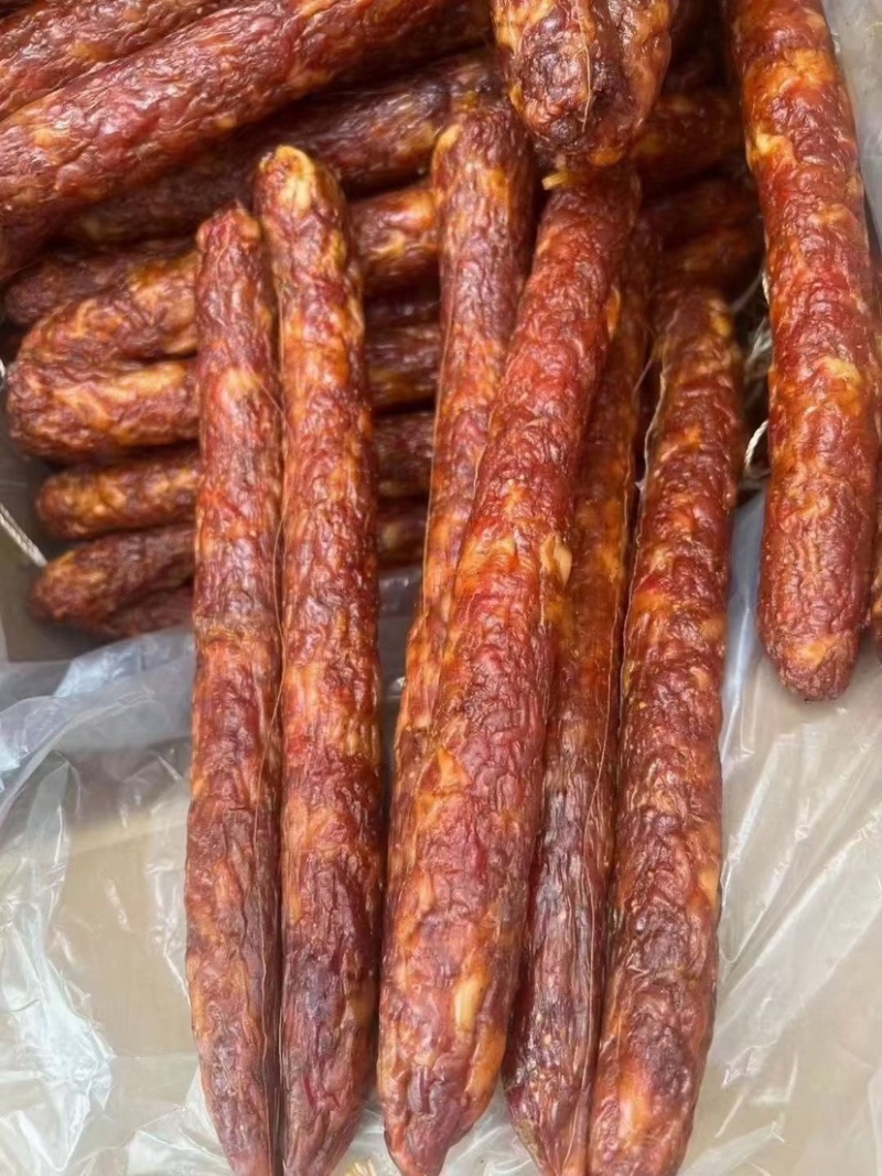 烟熏纯肉香肠，麻辣香肠，正正川味香肠