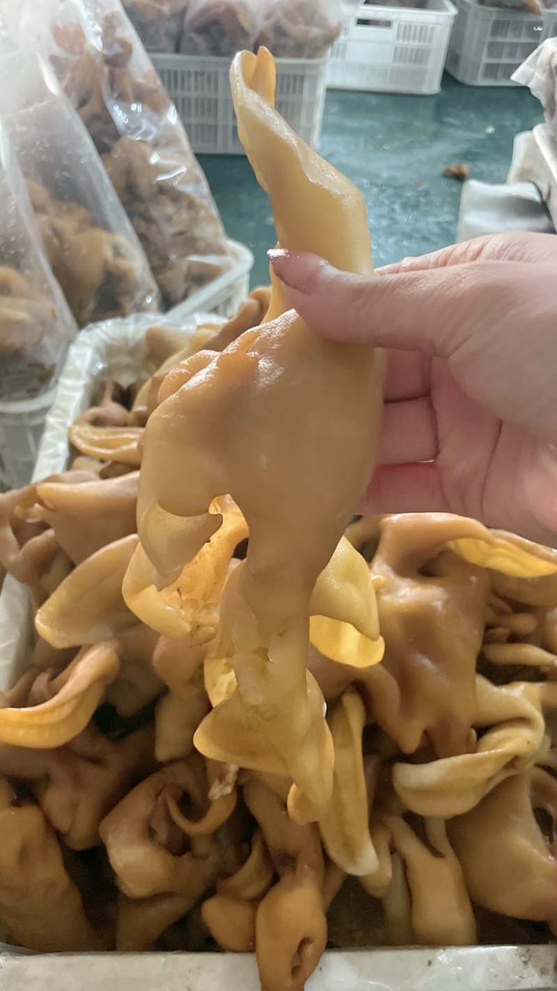 【熟食酱香羊脸皮】品质保证，价格优惠，欢迎来电