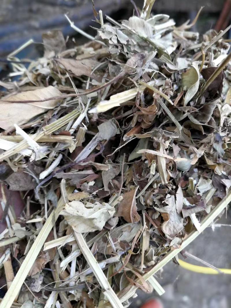 花生秧，常年出售优质，牛草，羊草，无土，无地膜