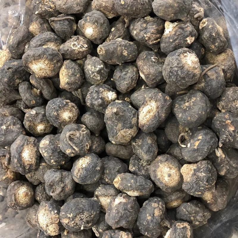 秘鲁玛卡整个的