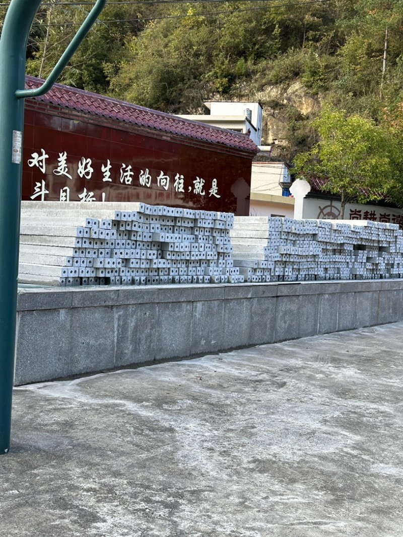 水泥杆（葡萄架、猕猴桃架、金银花架、火龙果架等）