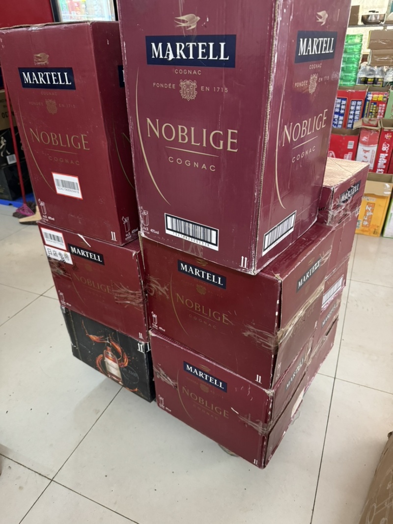酒吧夜班处理酒水洋酒野格一手货源批发