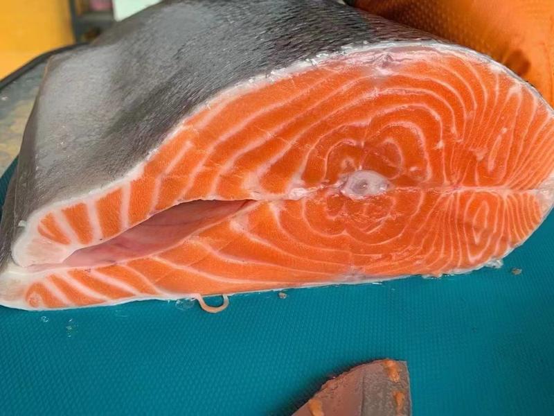 三文鱼，大西洋鲑鱼，日式料理，刺身三文鱼，