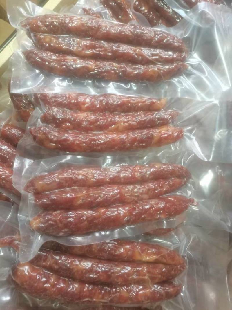 腊肉香肠一件60斤