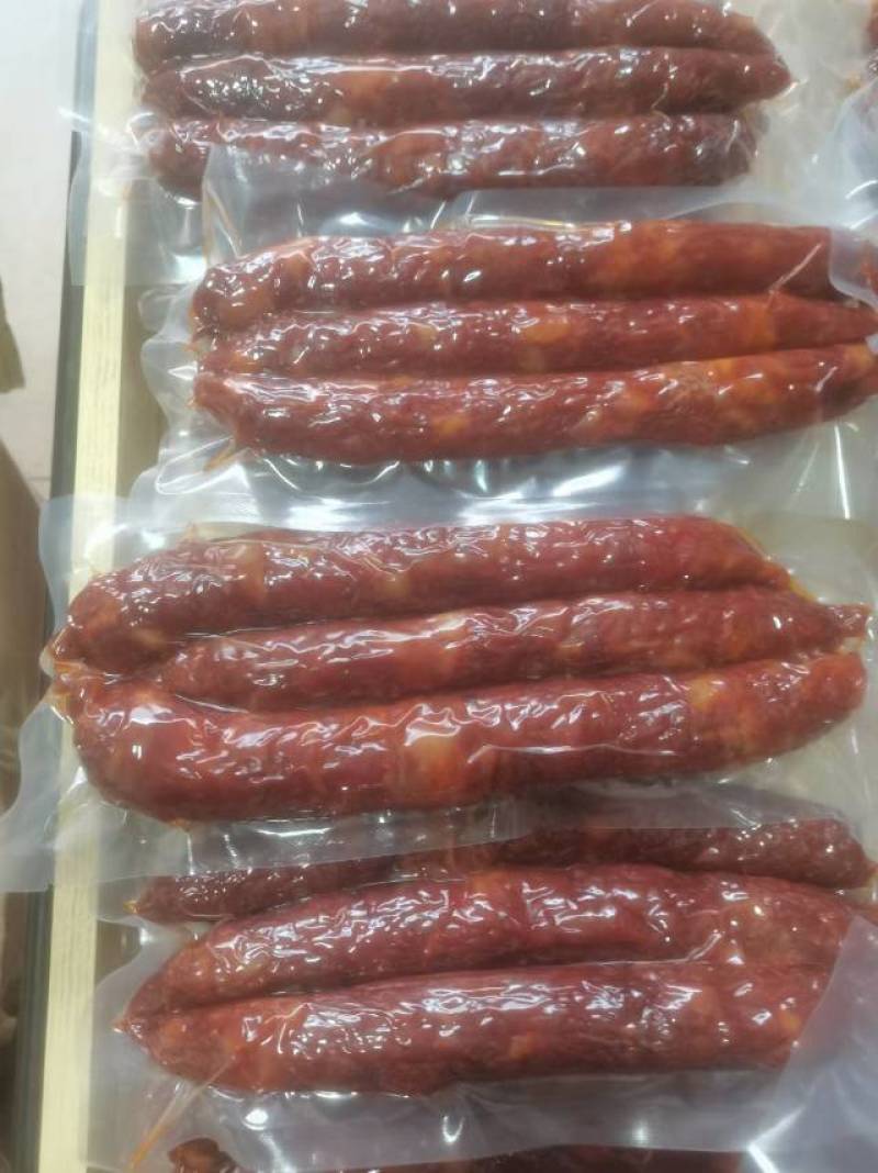 腊肉香肠一件60斤
