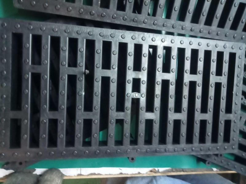 地板胶pp黑色