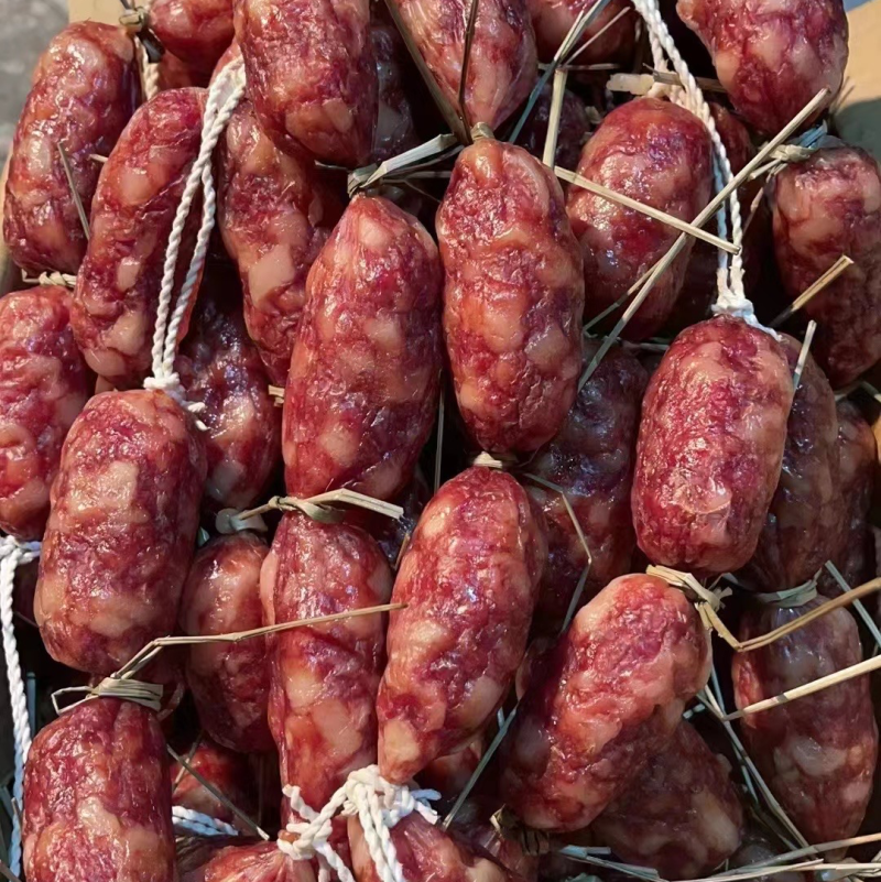 颗粒肠（腊肉香肠源头工厂一手货源量大从优）