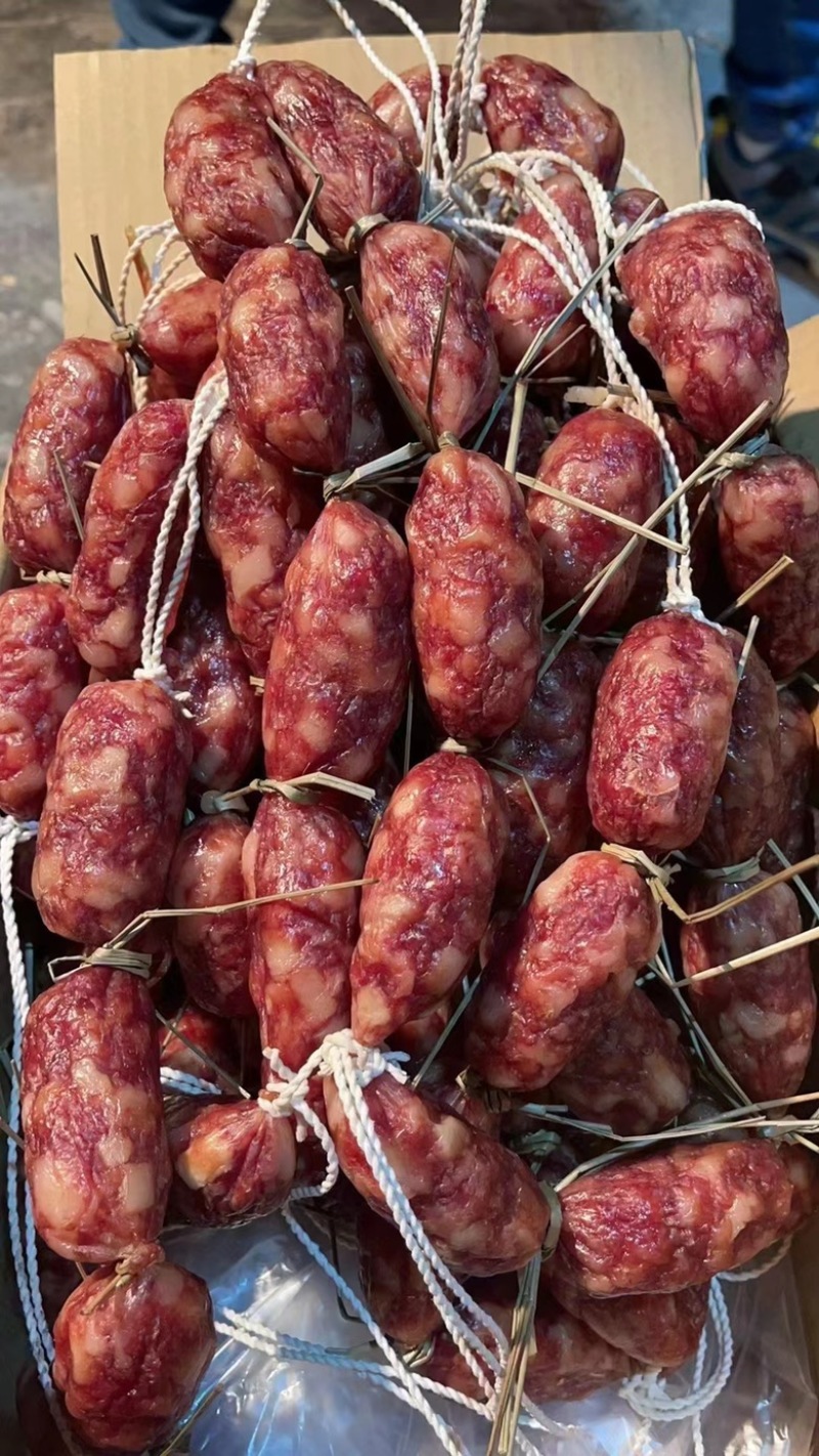 颗粒肠（腊肉香肠源头工厂一手货源量大从优）