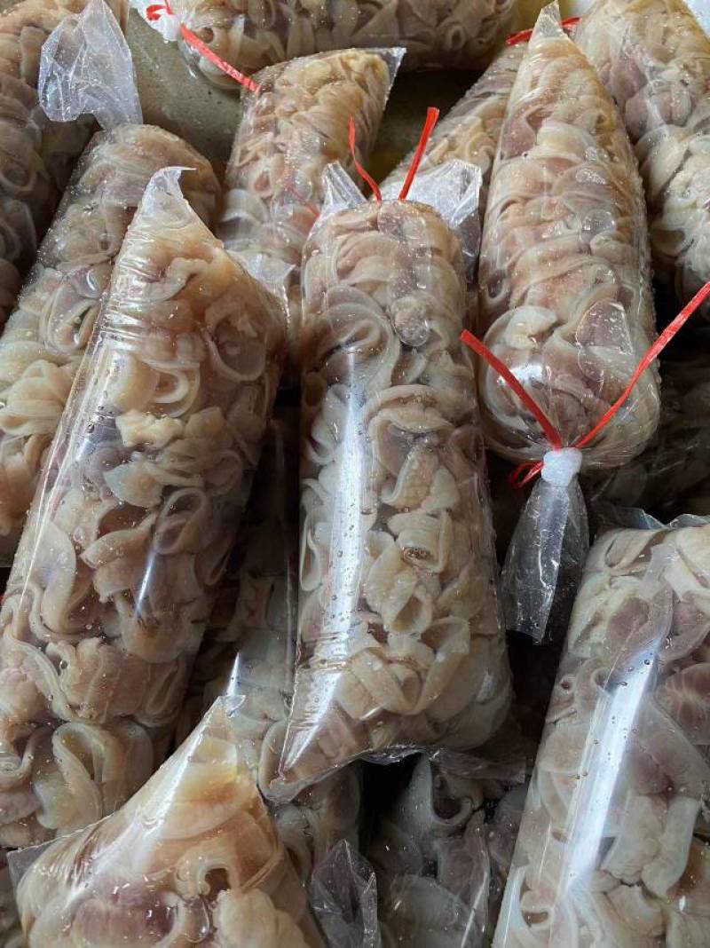 鲍鱼片，红鱼肚