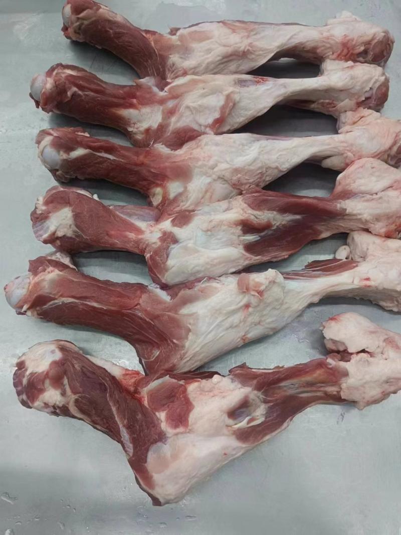 猪蹄、猪脊骨、猪尾、猪皮、猪尾叉骨、猪肥碎肉厂家直销
