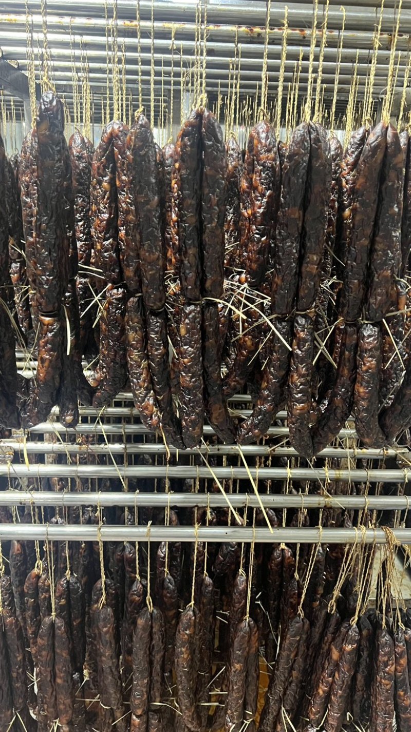 绍兴安昌风味酱香肠20斤散装酱肠批发猪肉腊肠批发