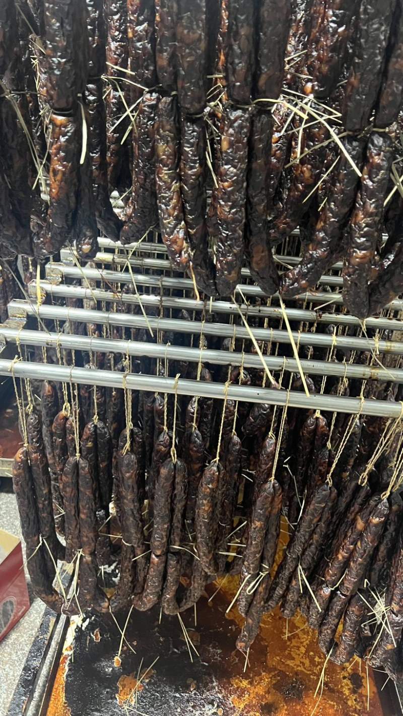 绍兴安昌风味酱香肠20斤散装酱肠批发猪肉腊肠批发