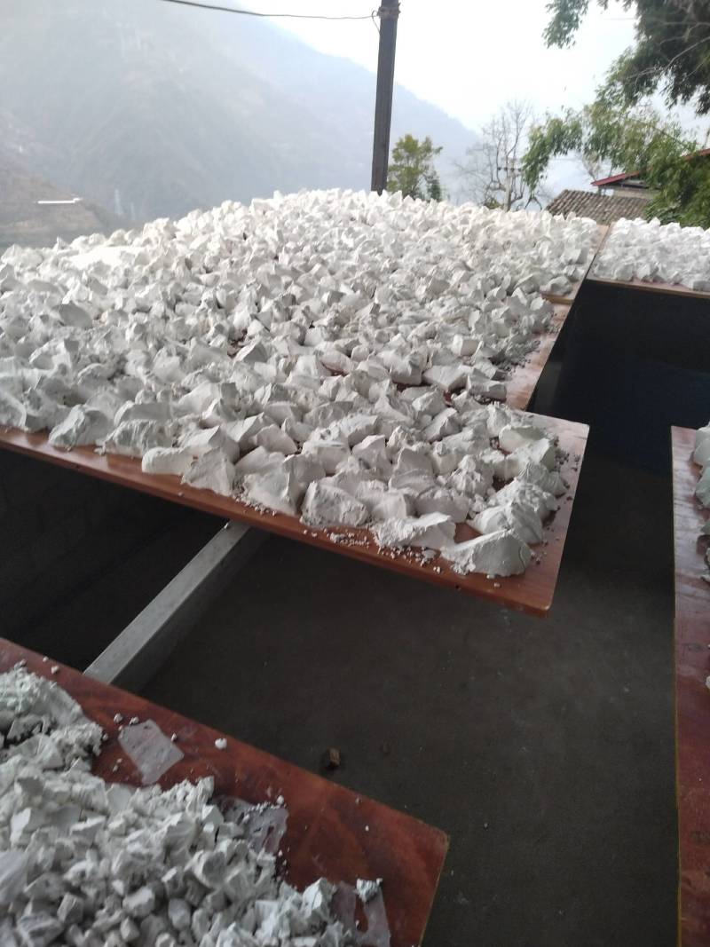纯手工加工，干净卫生，自然阴干，无任何添加剂，良心产品