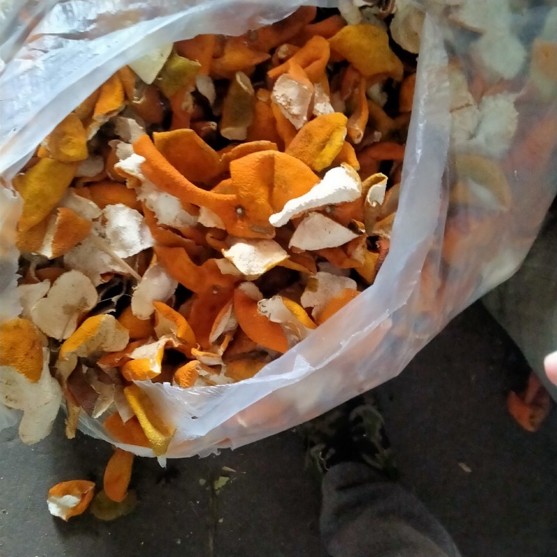 江西陈皮，自产自销，自然晒干，无硫，三花和四花，红黄色
