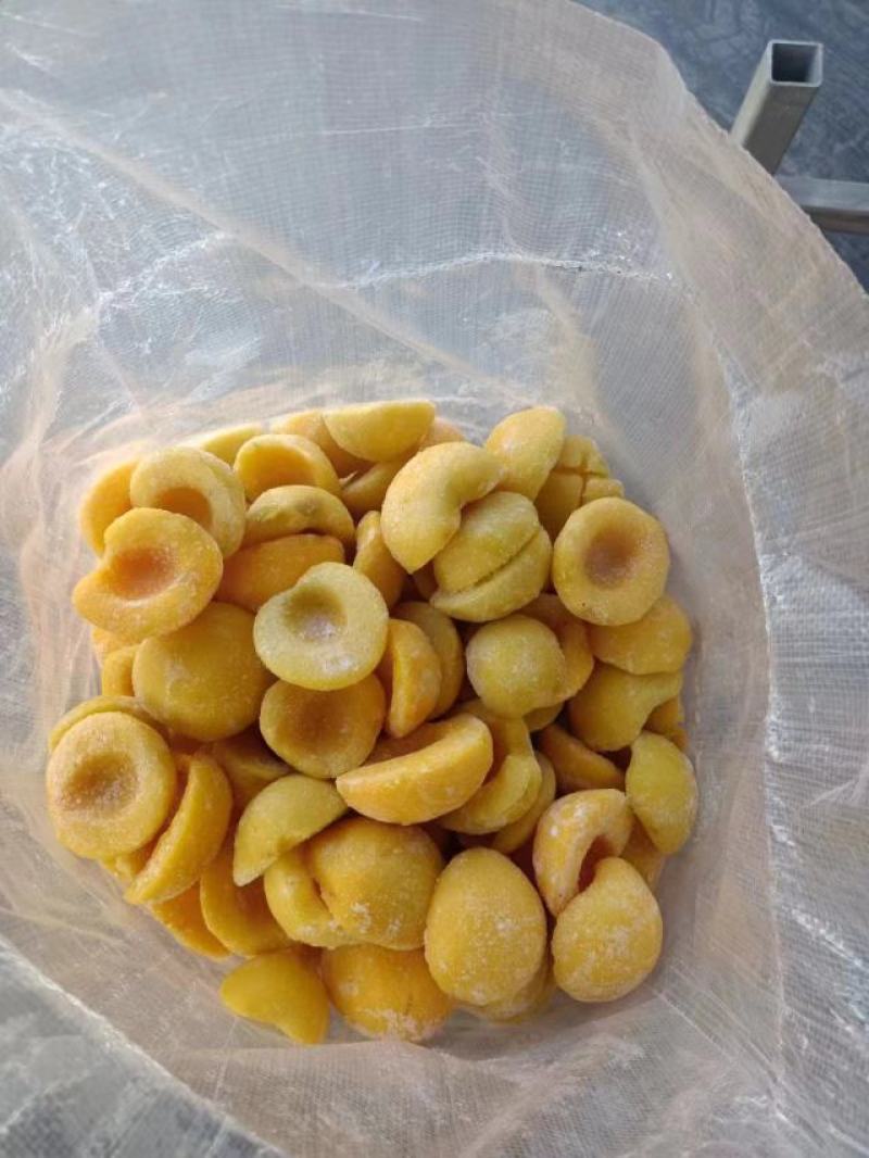 黄桃瓣，冷库速冻，质量好，品种多，可看货议价，代发全国各