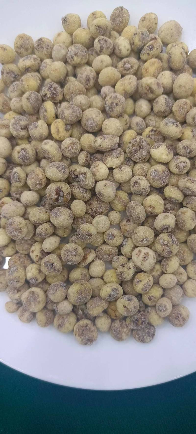 新疆脱皮油莎豆，一手货源，产地直发，品质保证，欢迎采购