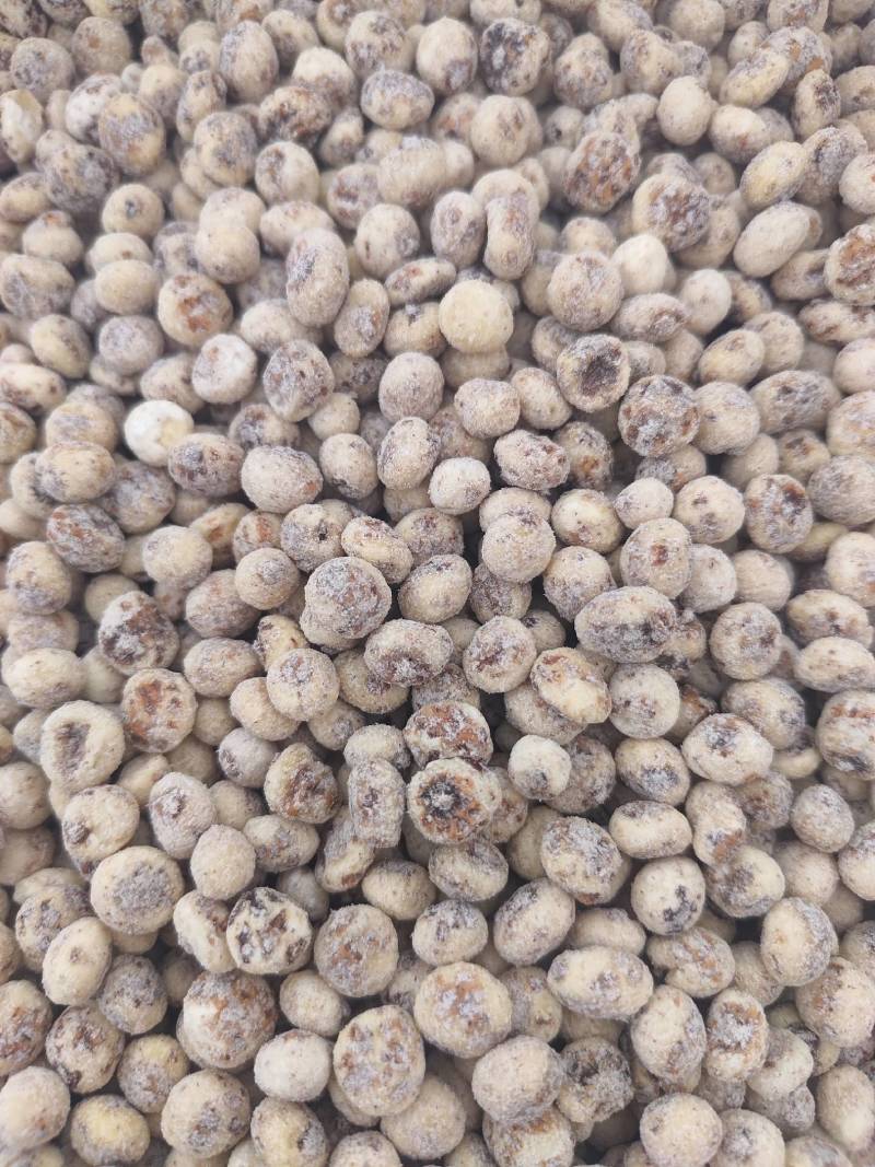 新疆脱皮油莎豆，一手货源，产地直发，品质保证，欢迎采购